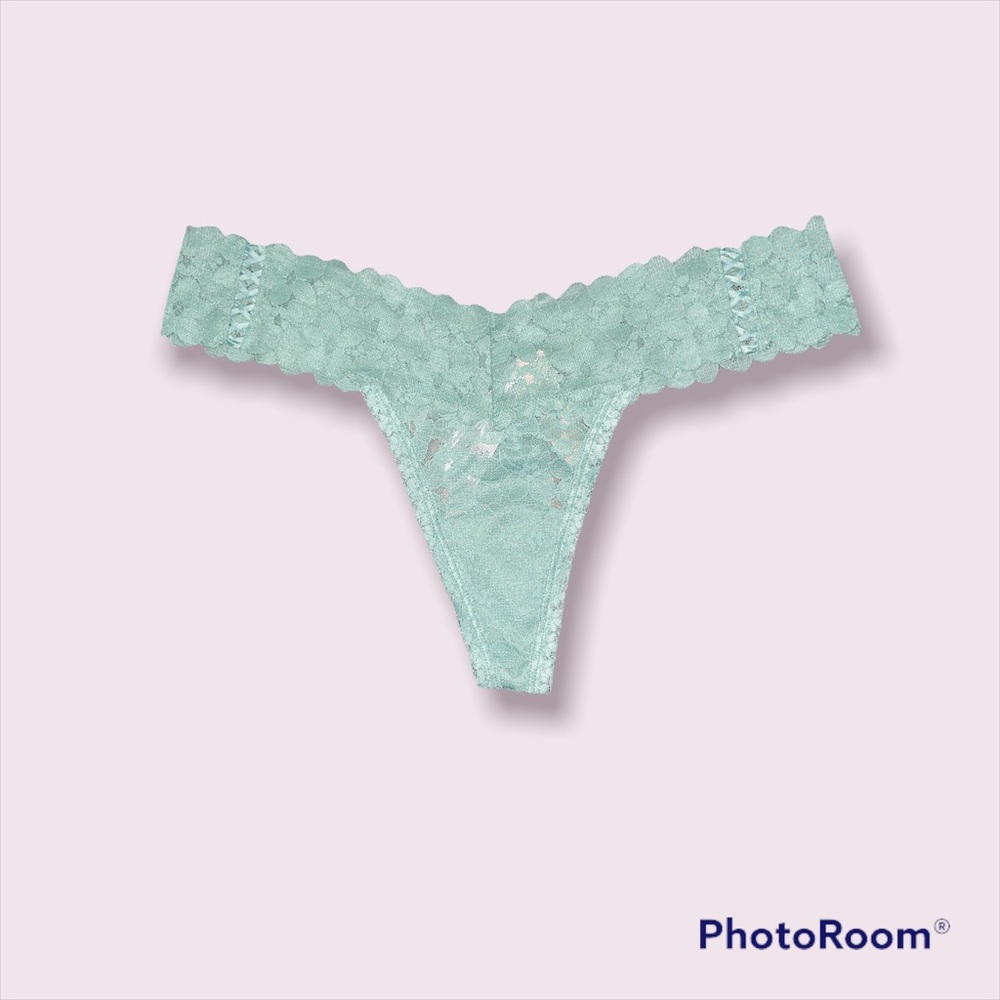NWT VS THONG
